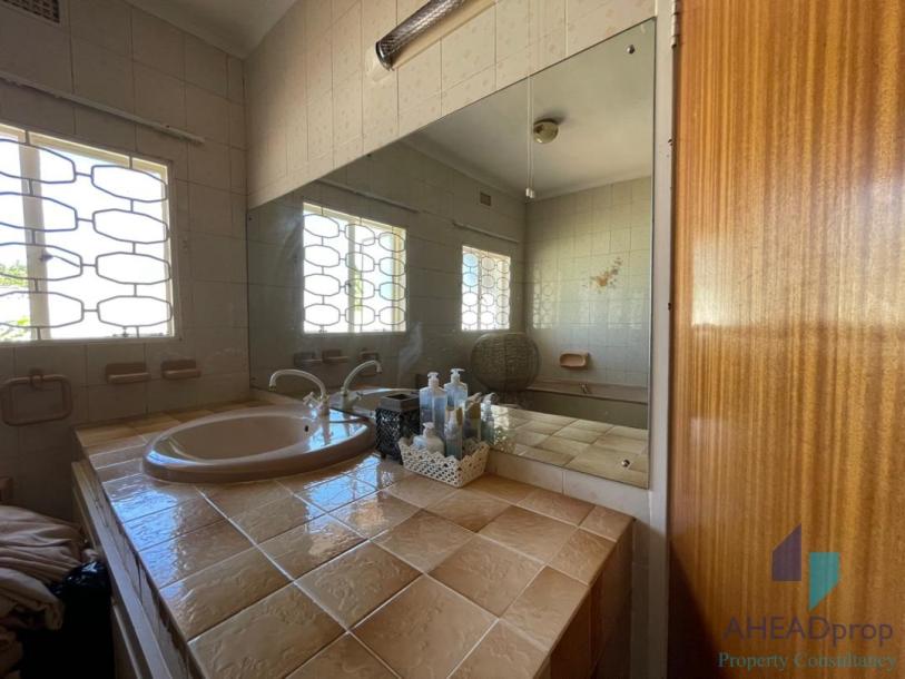 3 BEDROOM HOUSE FOR SALE- GABORONE-11