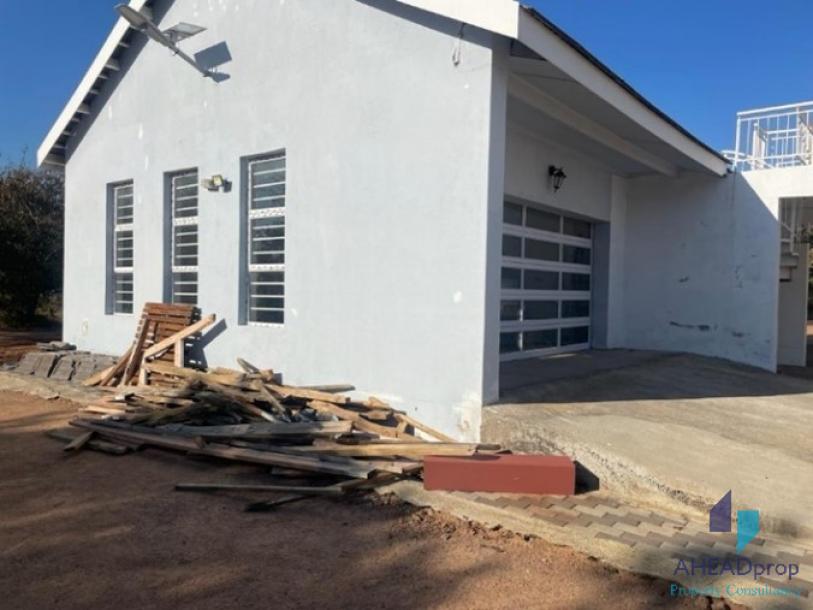 5 Bedroom house for sale- Ruretse-4