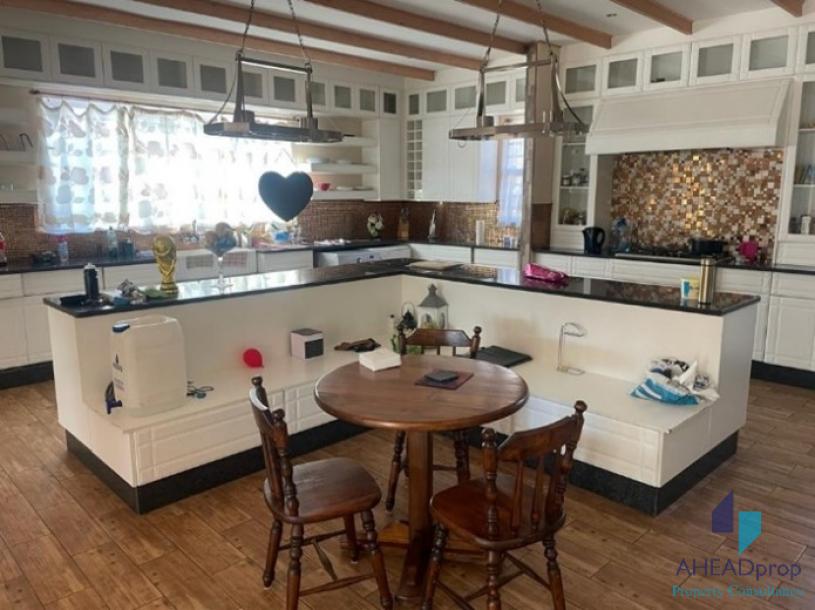 5 Bedroom house for sale- Ruretse-3